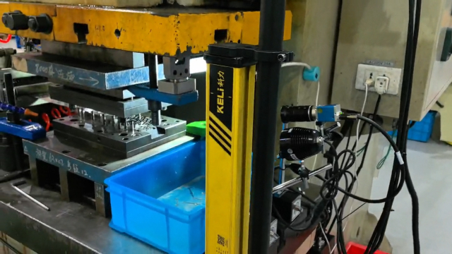 冲压模具监视器